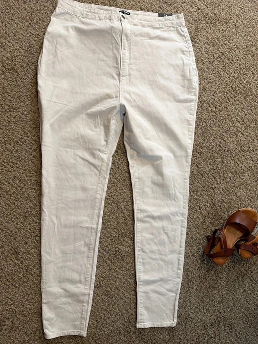 Fashion nova NWT white pants 3X cotton blend 3469
